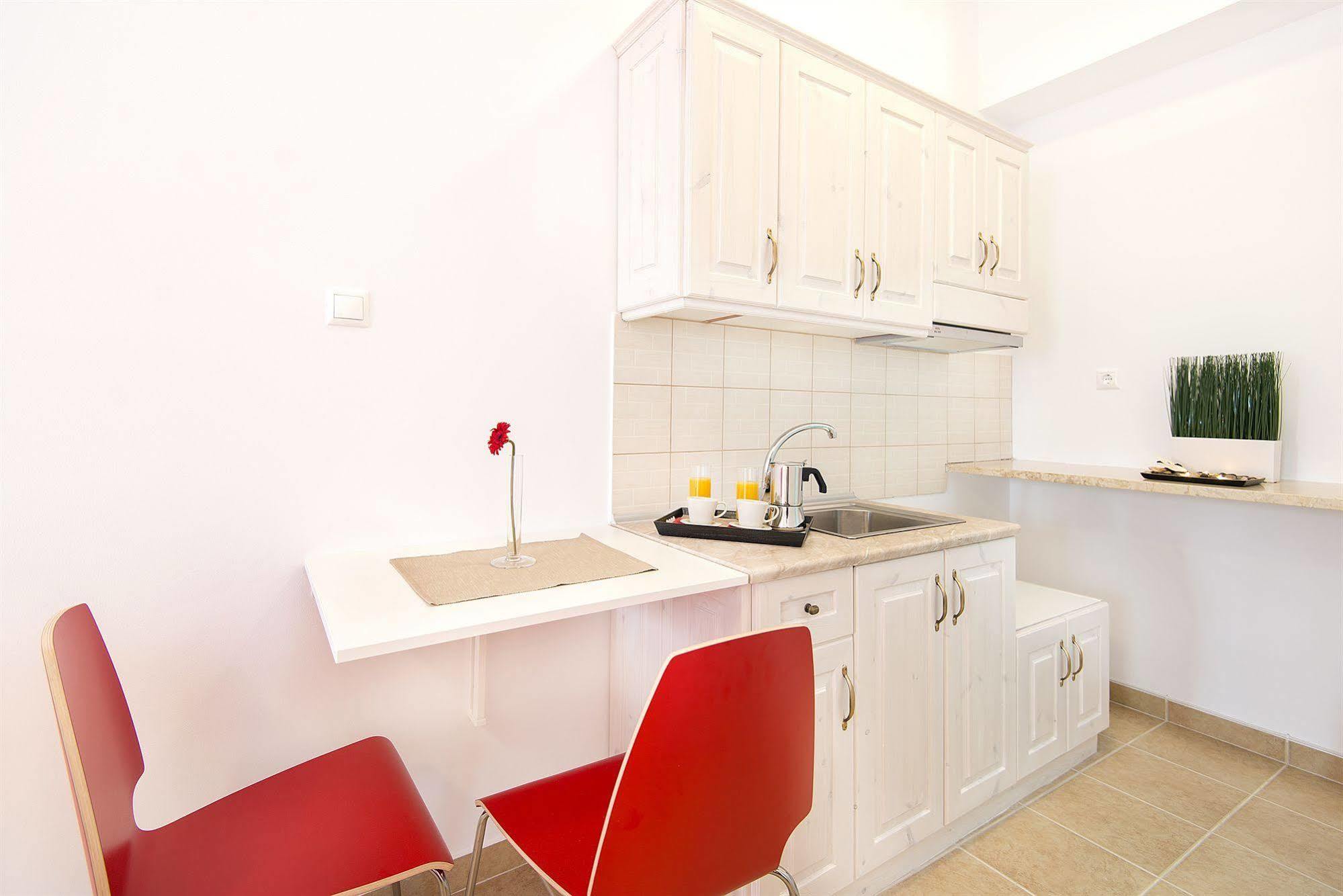 Harmony Hotel 4*